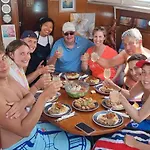 Sailing Edisa Rhodes Adventures Hotel en barco Rhodes City