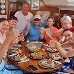 بوتيل Sailing Edisa Rhodes Adventures