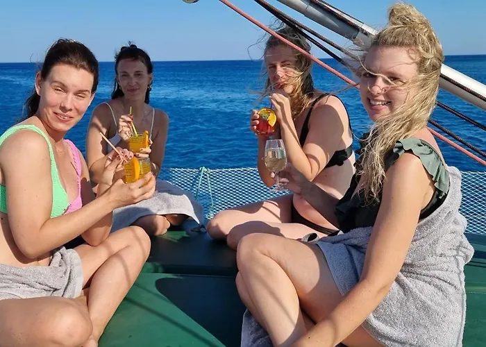 Botel Sailing Edisa Rhodes Adventures *